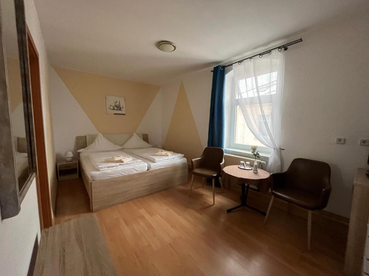 Pension Am Renner Dresden Exterior photo